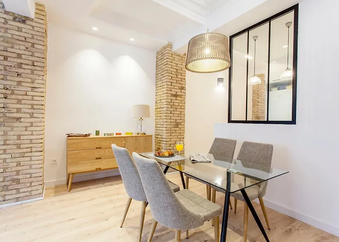 Appartement With Terrace In Extramurs Valencia